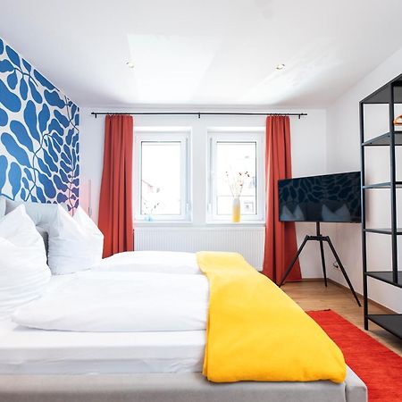 Bunter Hund Apartments - Zentrales Apartment, Parkplatz, Wintergarten, Kinderzimmer Ρότενμπουργκ  Εξωτερικό φωτογραφία