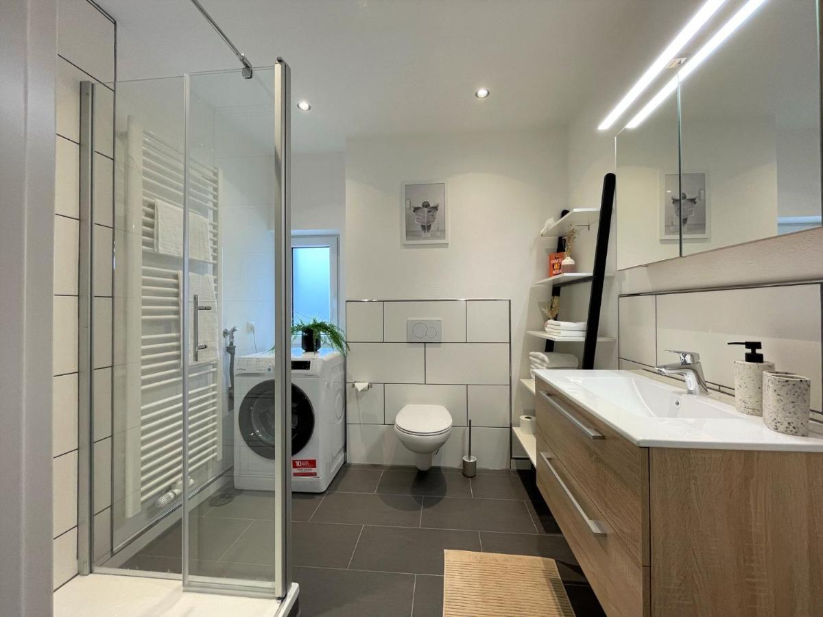 Bunter Hund Apartments - Zentrales Apartment, Parkplatz, Wintergarten, Kinderzimmer Ρότενμπουργκ  Εξωτερικό φωτογραφία